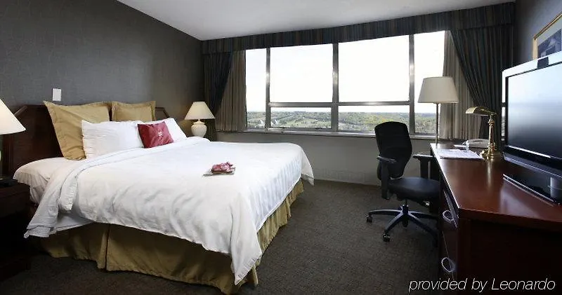 Chateau Lacombe Hotel Edmonton Canada