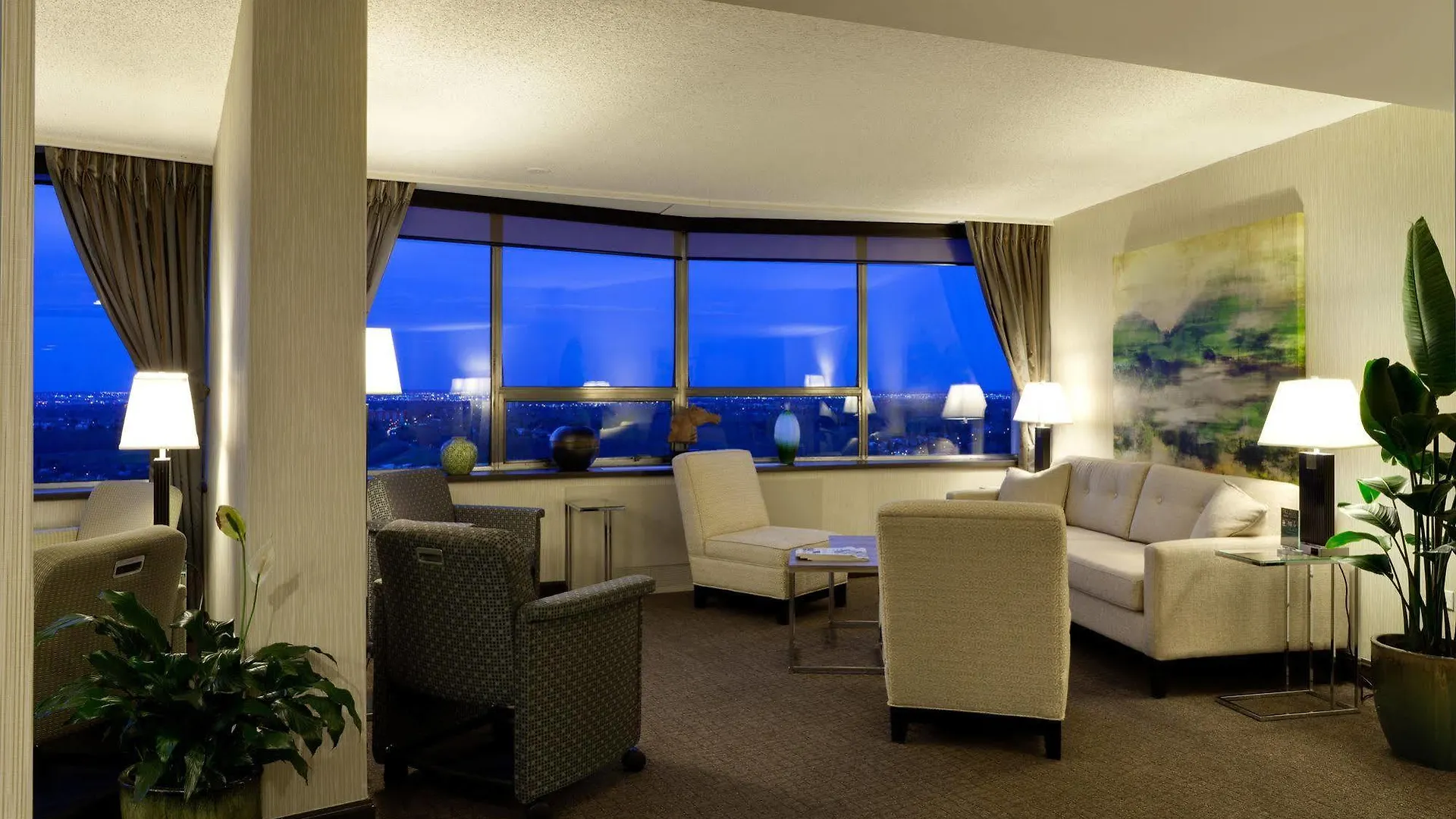 ****  Chateau Lacombe Hotel Edmonton Canada