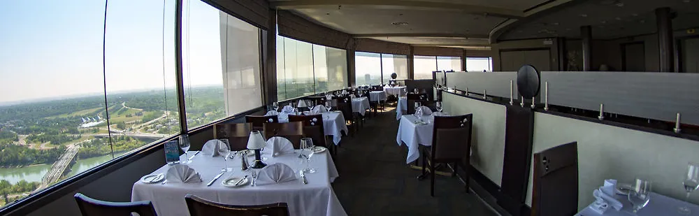 אדמונטון Chateau Lacombe Hotel