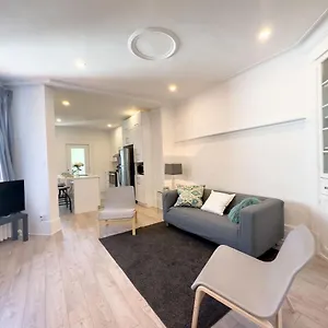 https://big-beautiful-3-bedr-only-2min-to-metro-villamaria.hotels-in-montreal.org